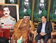 الناصري يقدم التعازي لأسرة الشهيد العميد عباس الناشي نيابة عن رئيس الوزراء