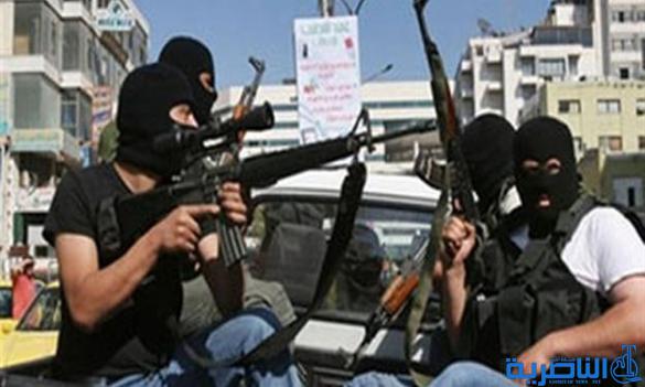 مسلحون بسيارة حكومية يحاولون اغتيال موظف حكومي في الشطرة