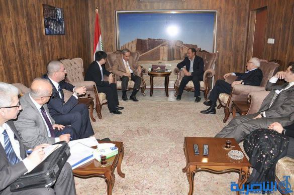 محافظ ذي قار يلتقي وفدا من مجموعة شركات النحاس القابضة ، والاخيرة تبدي رغبتها بالاستثمار في قطاعات الكهرباء والاسكان وإدارة المطار المدني - تقرير مصور -
