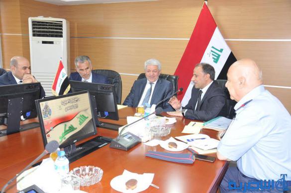 محافظ ذي قار يلتقي وزير النقل ويبحث معه اخر التطورات في مراحل إنشاء مطار الناصرية المدني بحضور محافظي ميسان و واسط – تقرير مصور -