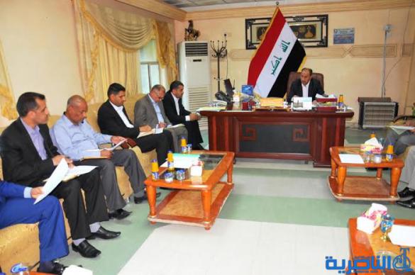 محافظ ذي قار يترأس اجتماع غرفة عمليات الطاقة ، ويعلن عن تشكيل وفد لبحث قضايا الكهرباء والوقود مع وزارتي الكهرباء والنفط