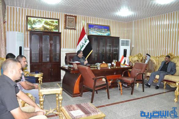 نائب رئيس المجلس يستقبل المواطنين في مكتبه