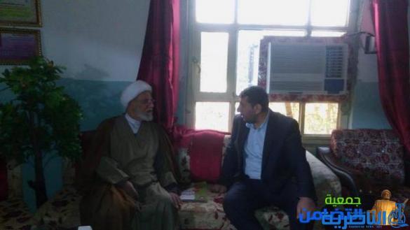 الشيخ محمد مهدي الناصري..يشارك أيتام مدرسة التضامن الخامسة في ناحية الفضلية فرحتهم بالنجاح‎[مصور]
