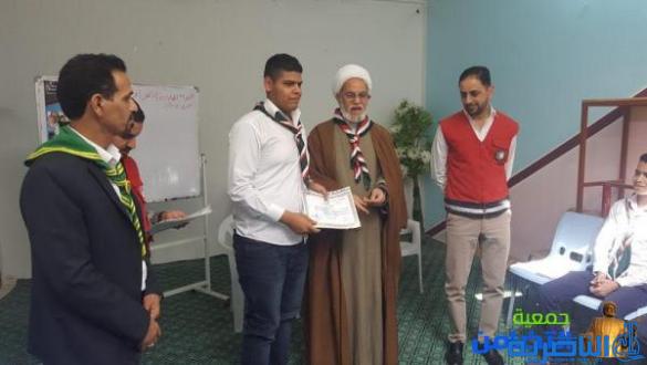  الشيخ محمد مهدي الناصري : يحضر أختتام دورة الإسعافات الأولية التي أقامتها كشافة التضامن بالتعاون مع جمعية الهلال الأحمر العراقي