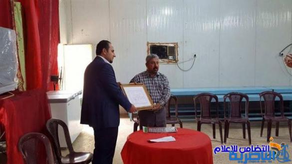 بالصور :: مدرسة التضامن الأولى للأيتام في الناصرية تقيم معرضا للرسوم بالتعاون مع صحة ذي قار