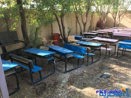 مكتب مبرات التضامن في ذي قار:يقدم شهادات تقديرية للعاملين في مشروع الصدر الخدمي لإكمالهم أعمال الصيانة والترميم في مبرة التضامن في سوق الشيوخ