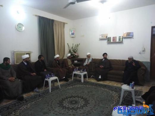 بالصور: آية الله الشيخ الناصري يستقبل وفدا من طلبة مدرسة الشيخ الخويبراوي الدينية في النجف‎