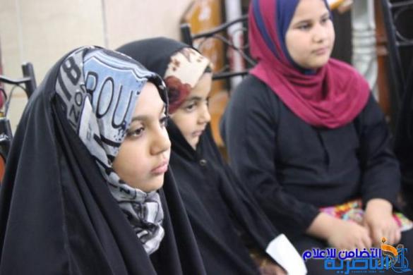 الترغيب والتشويق ..يستقطب الشباب للمسابقات الرمضانية بجامع الشيخ عباس الكبير