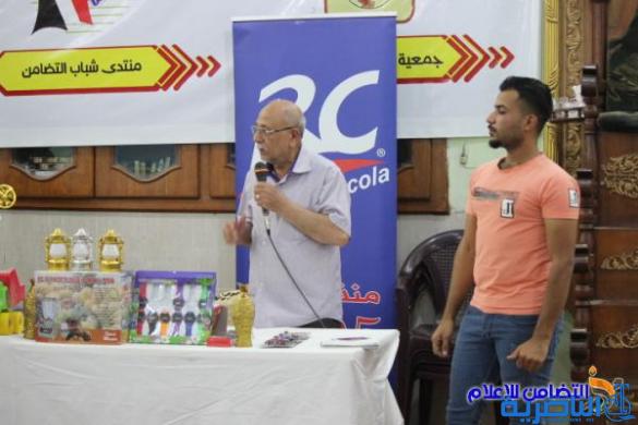 الترغيب والتشويق ..يستقطب الشباب للمسابقات الرمضانية بجامع الشيخ عباس الكبير