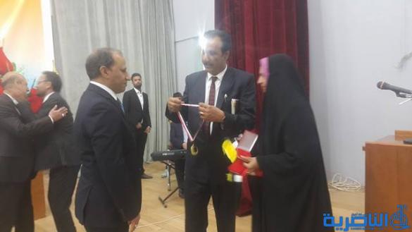 محافظ ذي قار يشارك باحتفالات عيد المعلم ويدعو الى التعجيل بتشريع قوانين لحماية ورعاية المعلمين