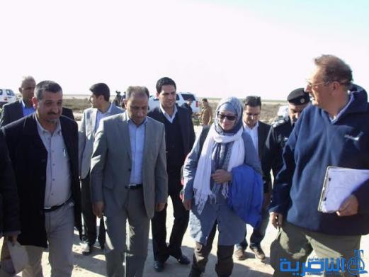 محافظ ذي قار يلتقي بعثتي اثار اجنبيتين ويؤكد ان التنقيب في المحافظة لم يشمل سوى 1% من اثارها - تقرير مصور - 