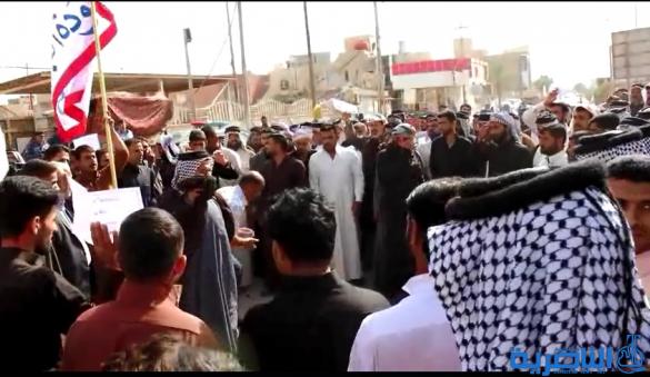 العشرات من اهالي سيد دخيل يتظاهرون في الناصرية احتجاجا على ازمة شح المياه - تقرير مصور -