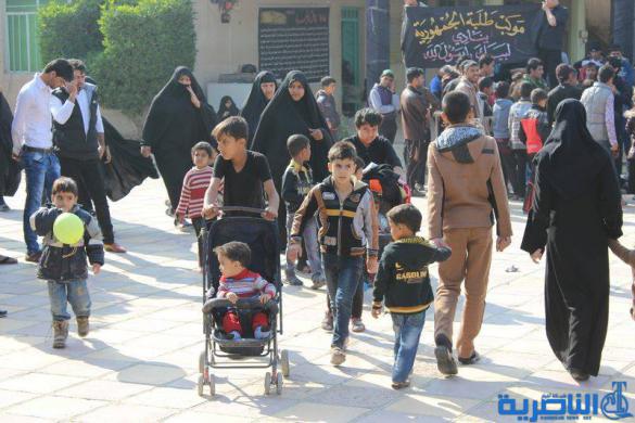 بالصور : مقام الامام علي في الناصرية يستقبل الاف الزوار احياء لذكرى وفاة النبي محمد (ص)