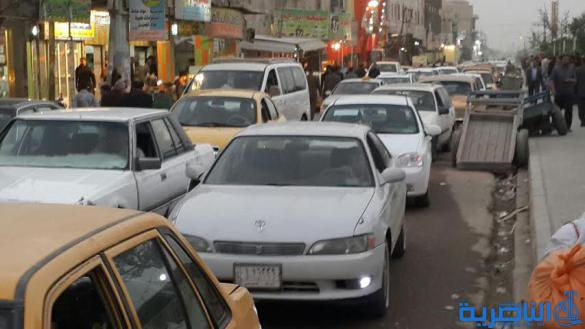  بالصور : الازدحامات المرورية تخنق شوارع الشطرة ، ولا حل في الافق
