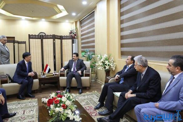 تفاق مع الشركات الصينية للاستثمار في المدينة الصناعية بالناصرية