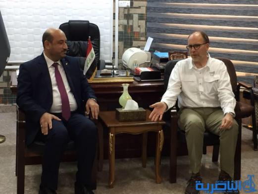 بالصور:السفير الامريكي يزور ذي قار دعما لملف الاهوار