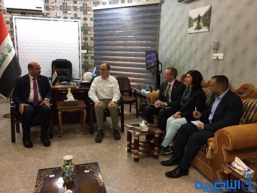 بالصور:السفير الامريكي يزور ذي قار دعما لملف الاهوار