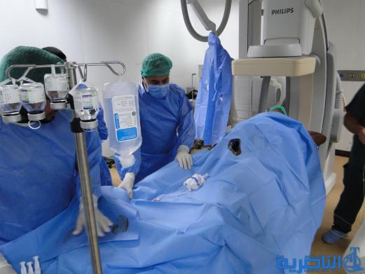 مركز الناصرية للقلب ينجح بإجراء عملية نادرة للتداخل القسطري