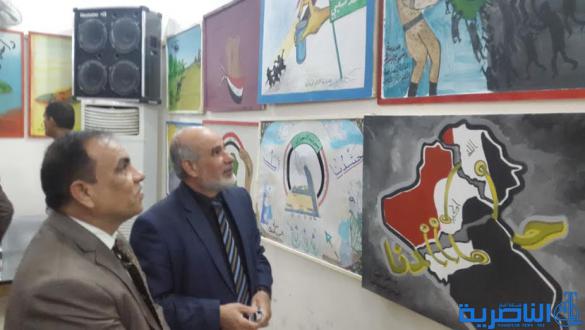 النشاط المدرسي في سوق الشيوخ يقيم معرضا للملصق السياسي