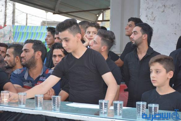 بالصور:الرفاعي تحيي ذكرى عاشوراء بمسيرة للمواكب الحسينية 