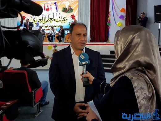 محافظ ذي قار يطالب بإنصاف المعلم وإقرار قانون حمايته