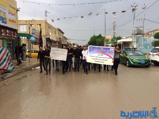  ذي قار :طلبة القانون يتظاهرون ضد قانون جديد يحرمهم من مزاولة المحاماة بعد التخرج - تقرير مصور -