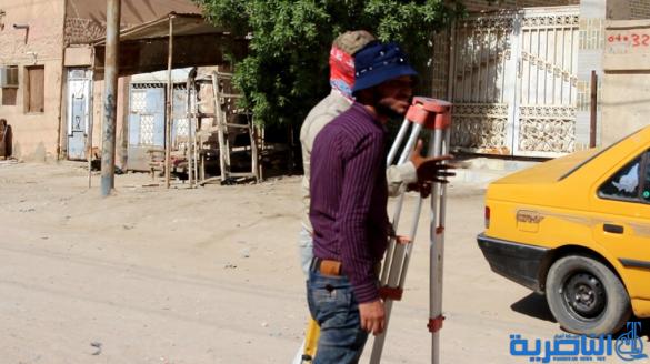 محافظ ذي قار يعلن المباشرة بمشاريع اكساء الشوارع في عدد من احياء الناصرية 