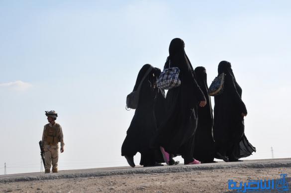 بالصور : هل تعلم السر الذي يعتمر قلوب “ المشاية “ للحسين