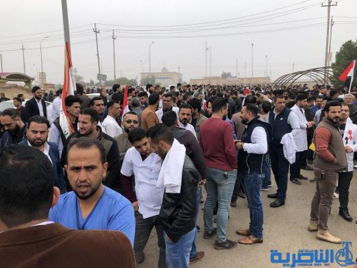 ذي قار :ذوو المهن الصحية يعتصمون احتجاجا على &quot;التسويف&quot; في تنفيذ مطالبهم 