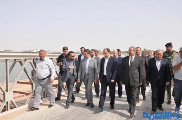 محافظ ذي قار يفتتح جسر الناصرية العائم بعد صيانته ويحدد التاسع من نيسان الحالي موعدا لافتتاح جسر الحضارات