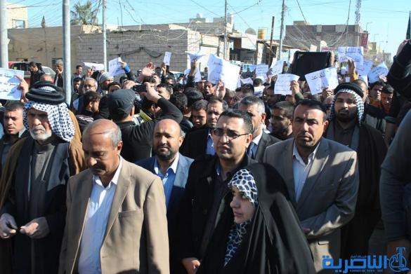 تقرير مصور عن مظاهرات قضاء الشطرة احتجاجا على تقاعد البرلمانيين
