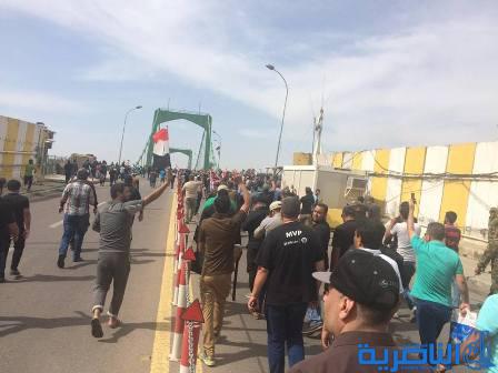 بالصور.. لحظة اقتحام المنطقة الخضراء