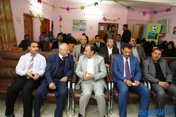  محافظ ذي قار يفتتح دورة تدريبية لمحو الامية تستخدم طرق مبتكرة لتعليم القراءة للكبار