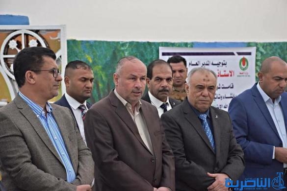 بعد ان اثارت ضجة اعلامية ، مدرسة طينية في ذي قار تجد من يعيد بنائها - تقرير مصور-