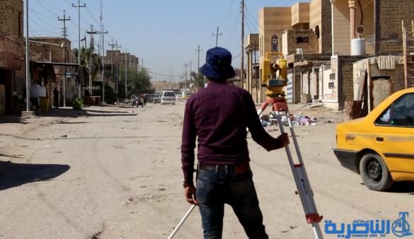 محافظ ذي قار يعلن المباشرة بمشاريع اكساء الشوارع في عدد من احياء الناصرية 