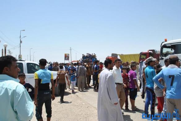 فض اعتصام لمتظاهرين قطعوا الطريق الدولي في الغراف بعد الاستجابة لمطالبهم بخصوص الكهرباء – تقرير مصور –