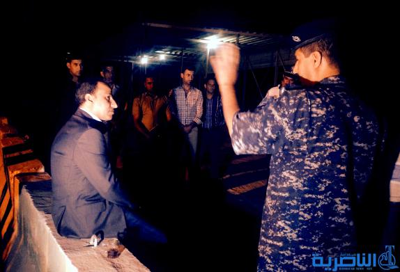 خلال جولة ليلية استمرت حتى الصباح ، محافظ ذي قار يتفقد نقاط التفتيش في تل اللحم والبطحاء والخط السريع - تقرير مصور - 