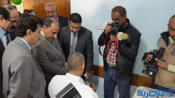 محافظ ذي قار يعلن انطلاق مشروع البطاقة الوطنية الموحدة في سوق الشيوخ ويؤكد قرب افتتاح 13 مركزا جديدا - تقرير مصور -