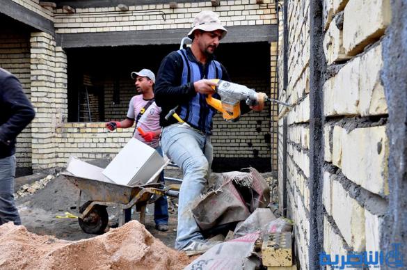 تقرير مصور عن استمرار العمل في مجمع الزقورة السكني