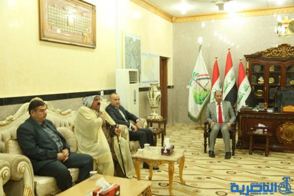 بالصور:محافظ ذي قار يستقبل المهنئين بمناسبة عيد الاضحى المبارك