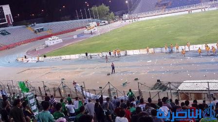 بالصور.. هذا ما فعله جمهور الشرطة بملعب الشعب الدولي بعد خسارة فريقه