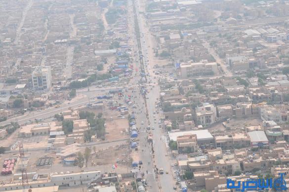 بعدسة شبكة اخبار الناصرية:صور جوية لجموع الزوار على درب الحسين