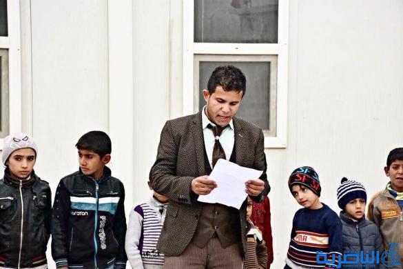بعد ان اثارت ضجة اعلامية ، مدرسة طينية في ذي قار تجد من يعيد بنائها - تقرير مصور-
