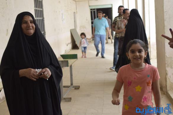 بالصور:الساعات الاخيرة ناخبي ذي قار في مراكز الاقتراع