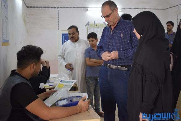 بالصور:الساعات الاخيرة ناخبي ذي قار في مراكز الاقتراع