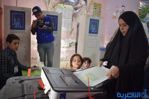 بالصور:الساعات الاخيرة ناخبي ذي قار في مراكز الاقتراع