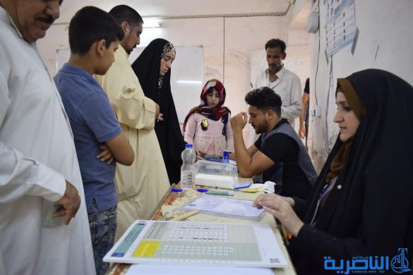 بالصور:الساعات الاخيرة ناخبي ذي قار في مراكز الاقتراع