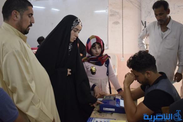 بالصور:الساعات الاخيرة ناخبي ذي قار في مراكز الاقتراع