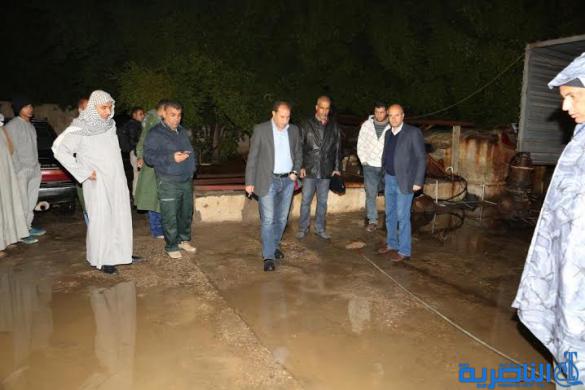 محافظ ذي قار يتابع الجهد الخدمي لمعالجة مياه الامطار في جولة ليلية ، ويتفقد محطات المجاري ومضخات السحب - تقرير مصور -