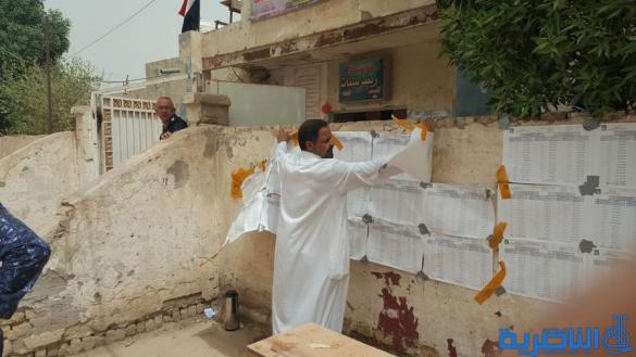 بالصور:ابناء سوق الشيوخ يدلون باصواتهم في يوم التصويت العام